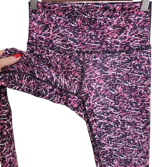 Lululemon High Times Pants in Mini Ripple Boom Juice Multi - Picture 7 of 12
